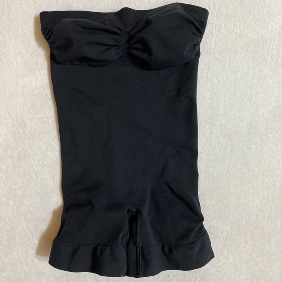 SKIMS Strapless Sculpting Shortie Bodysuit L - Picture 3 of 5